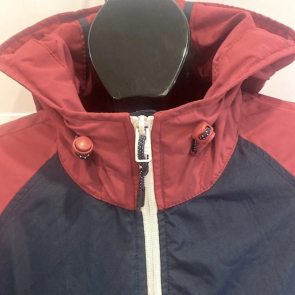 HOLLISTER long sleeve blue & red light weight packable Windbreaker Size Small - Picture 9 of 13